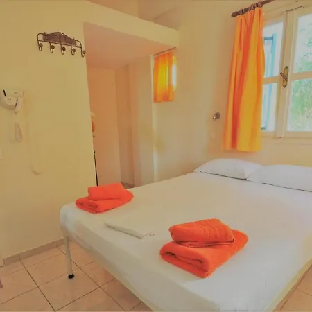 Campeggio Santorini Camping/rooms 2*