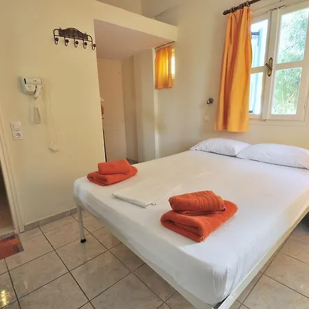 Campeggio Santorini Camping/rooms